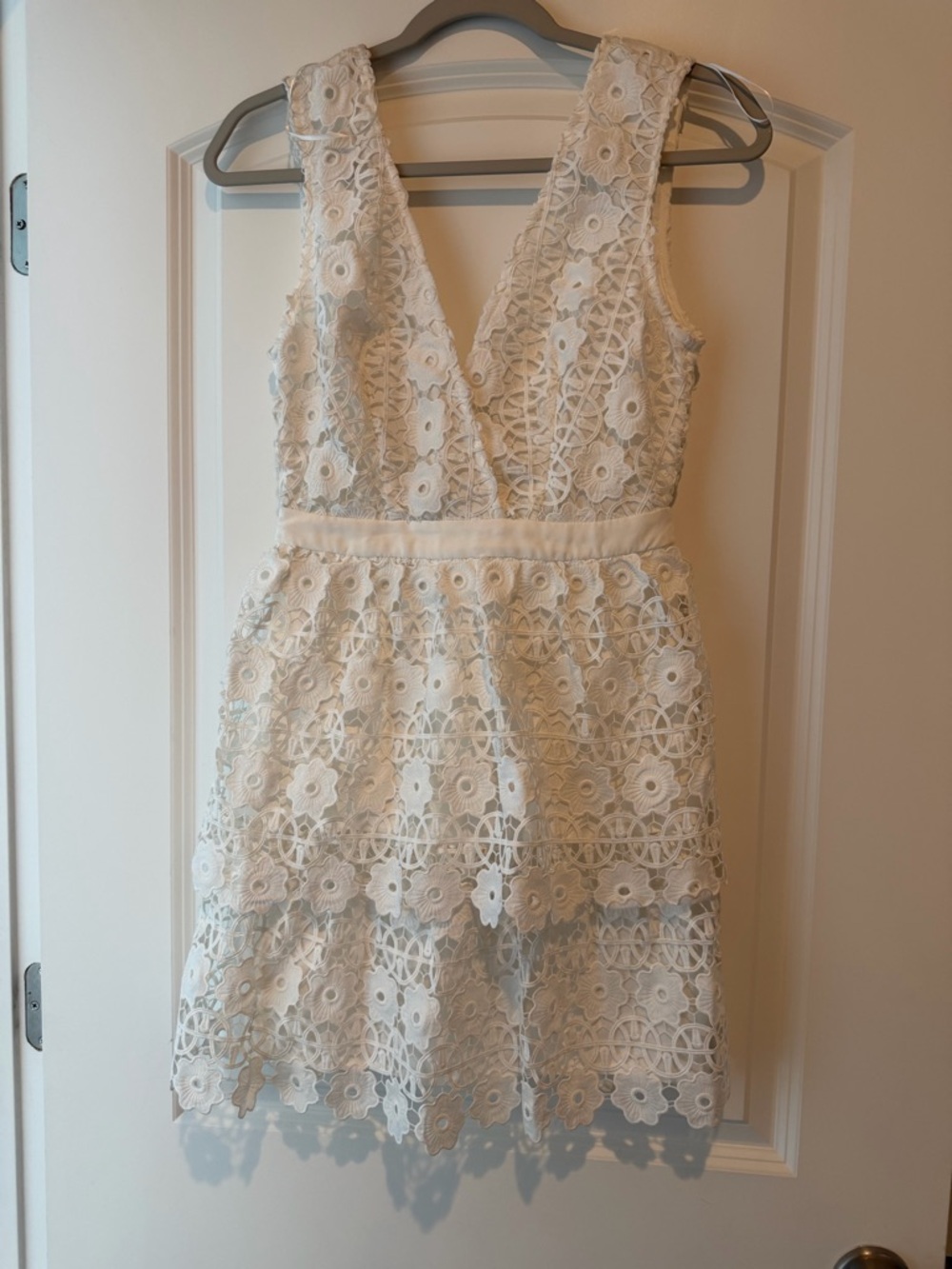 Endless Rose White Lace V-Neck Dress